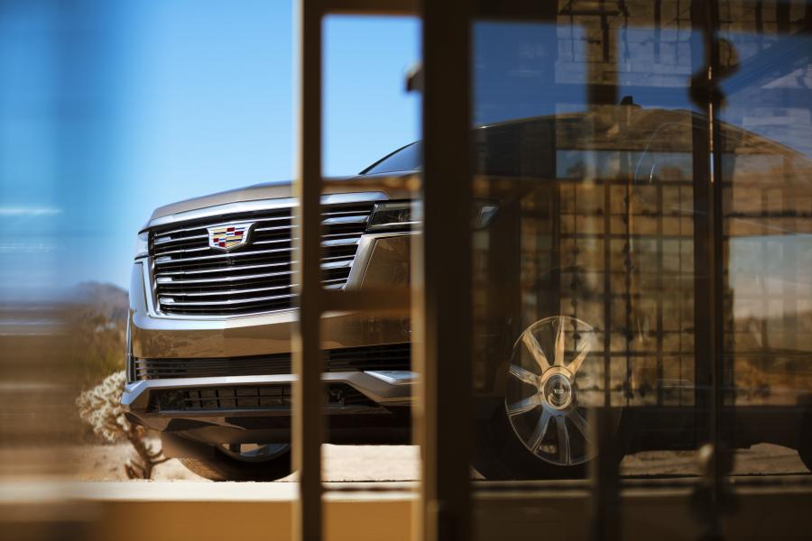 Детали экстерьера Cadillac Escalade Platinum Luxury 2020 года  (NA) (фото 34 из 45)